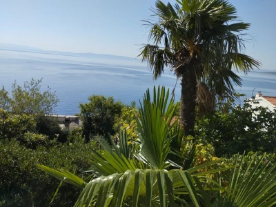 Kuća u Baškoj vodi na jedinstvenoj lokaciji