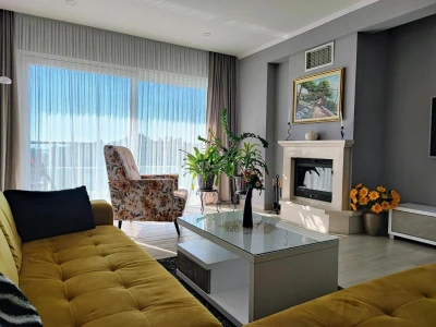 Potpuno nova Apartmanska kuća (291m2) Krvavica