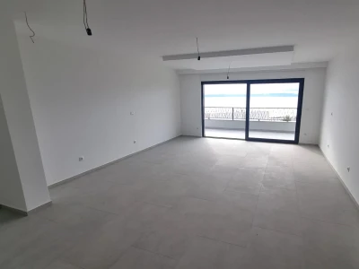 Penthouse s pogledom na more (115m2)