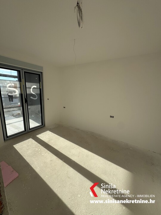 Two-bedroom apartments in a new building (67m2-88m2) Makarska