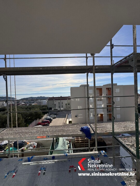 Two-bedroom apartments in a new building (67m2-88m2) Makarska