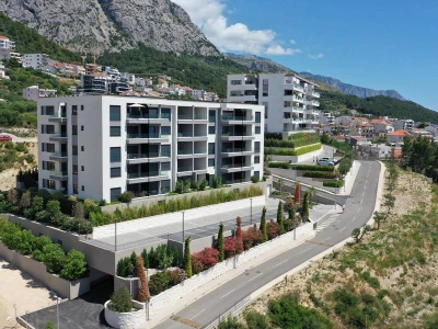 Novogradnja u centru Makarske (51,68m2)