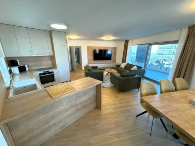 Atraktivno! Trosoban stan u novogradnji (114m2) Baška Voda