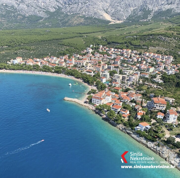 Nova luksuzna vila s pogledom na more, Promajna