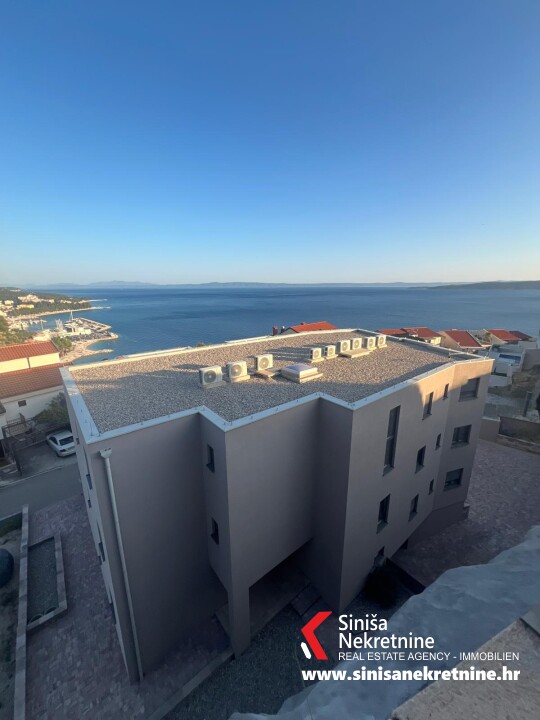 Namješten jednosoban stan 200m od plaže, Baška Voda