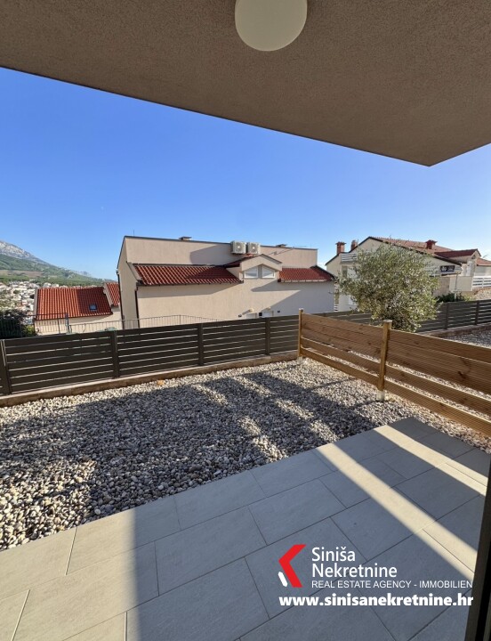 Namješten jednosoban stan 200m od plaže, Baška Voda