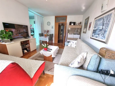 Namješten jednosoban stan (47m2)