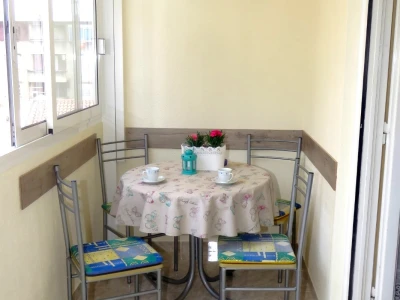 Apartment in city center 60m2, Makarska