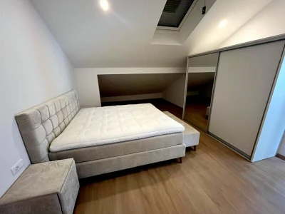 Penthouse with seaview (162 m2), Baška Voda