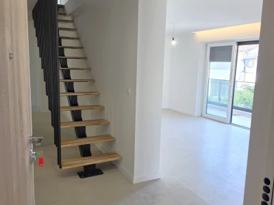 5-bedroom apartment (new build) in the center of Makarska, 150 m²