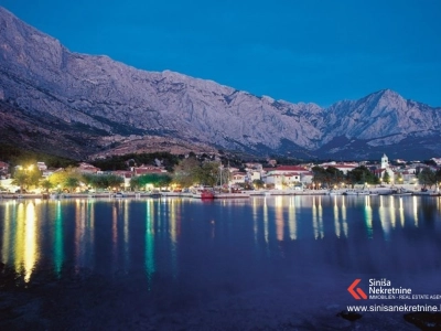 Građevinsko zemljište - Baška Voda na atraktivnoj lokaciji